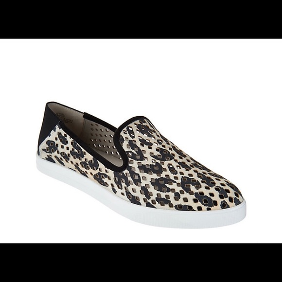 Lori Goldstein slip on sneakers NIB - Picture 3 of 4